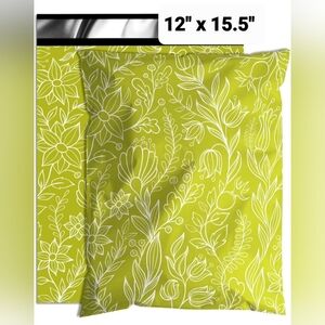 20 White Floral 12 x 15.5 Polymailers, plus 20 Thank You Stickers